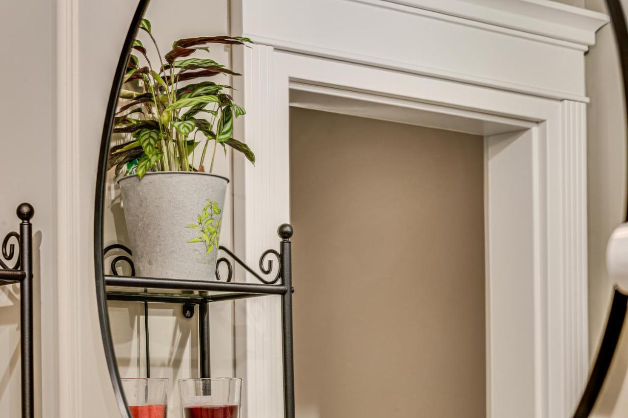 Central Family Apartment Arad Esterno foto